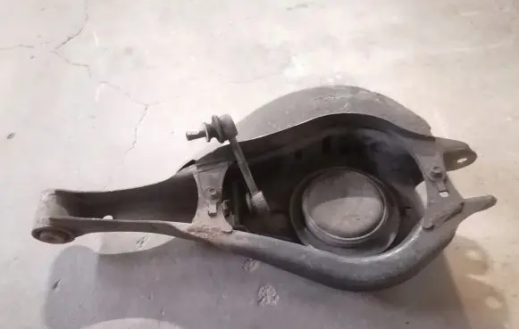 Lexus RX 450H Rear upper control arm/wishbone