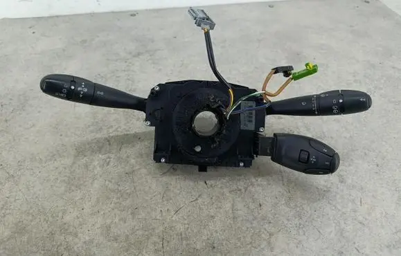 Peugeot 207 Wiper turn signal indicator stalk/switch 96630723XT