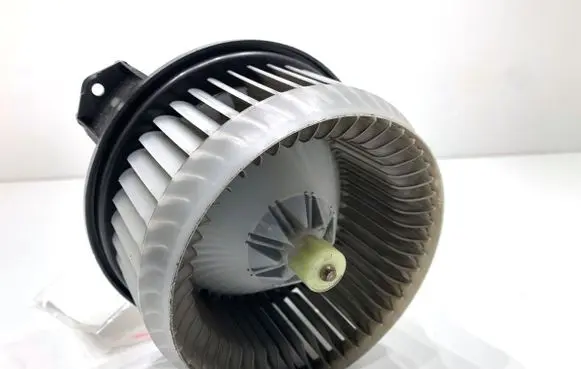 Toyota Auris E180 Heater fan/blower AV2727008084