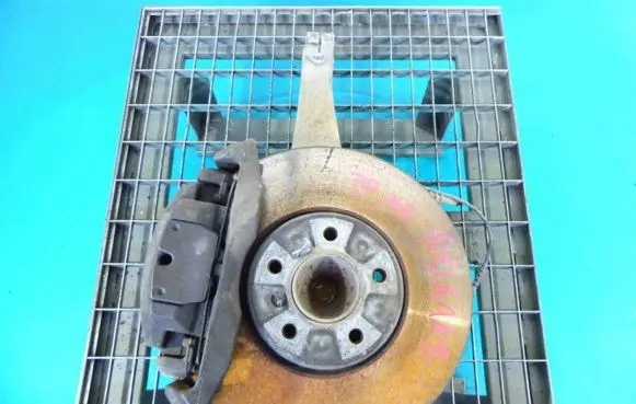 BMW 7 F01 F02 F03 F04 Front wheel hub spindle knuckle IMPRK1001118