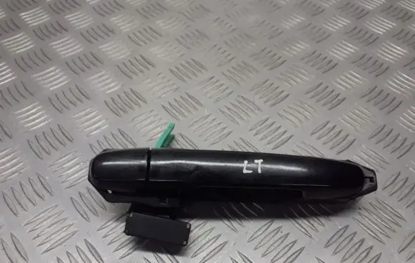 Toyota Corolla Verso E121 Rear door handle trim 
