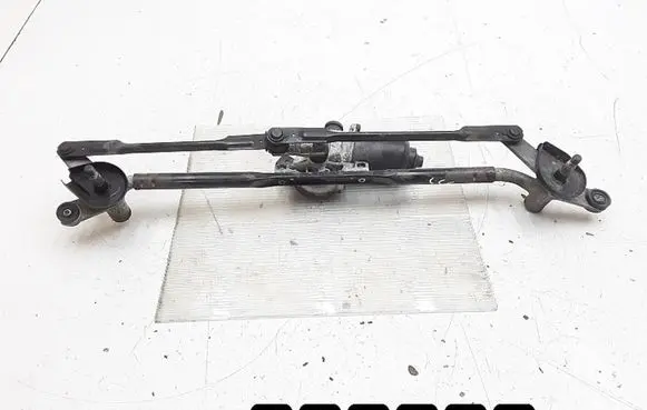 KIA Soul Front wiper linkage and motor 98100b2000