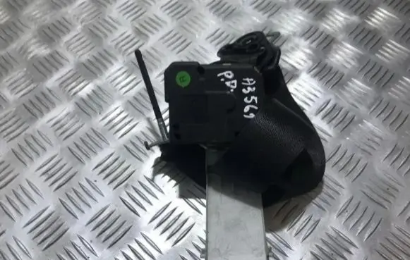 Opel Zafira A Front seatbelt 743594d