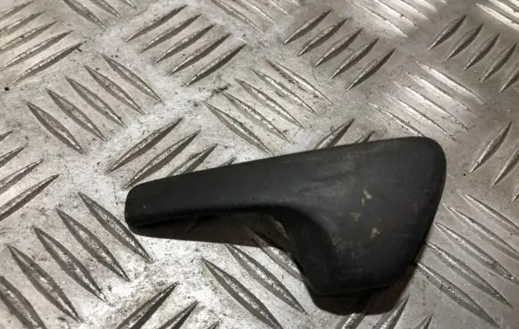 Rear door interior handle