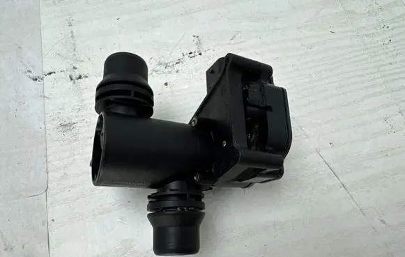 Mercedes-Benz A W177 Electric auxiliary coolant/water pump A0005062400