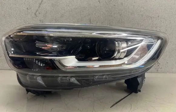 Renault Kadjar Headlight/headlamp 260602051R 01177081 17708100048239