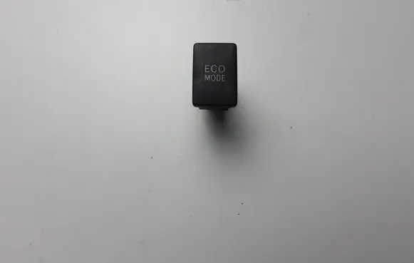 Toyota Yaris Other switches/knobs/shifts 872900D071