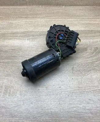 Mercedes-Benz E W124 Wiper motor 03CG241420CDP