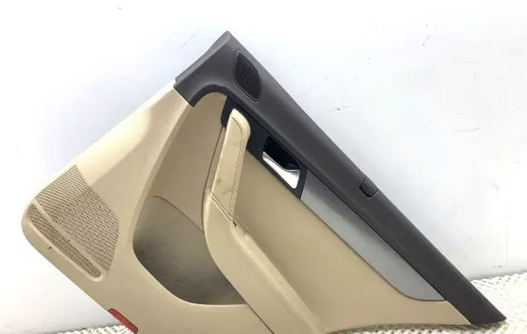 Volkswagen PASSAT B7 Coupe rear side trim panel 