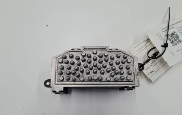 Volkswagen Jetta VI Heater blower motor/fan resistor 3C0907521G