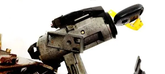 Toyota Corolla E120 E130 Ignition lock