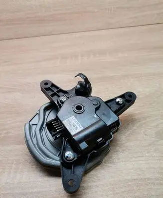 Hyundai ix35 Air flap motor/actuator D266NE9LA01
