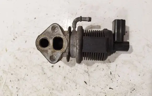 Audi A3 S3 A3 Sportback 8P EGR valve 06A131501J 04T267 2824801