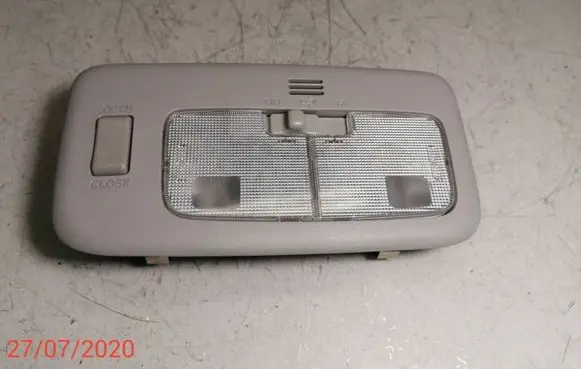 Toyota Verso-S Front seat light