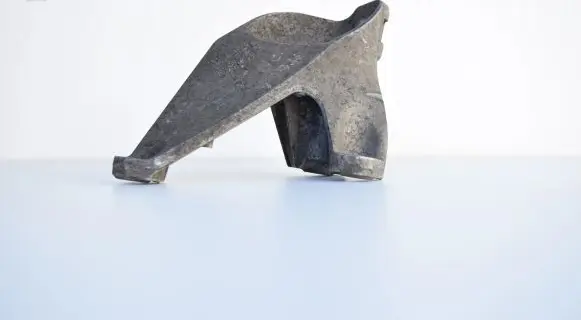 Audi A6 S6 C6 4F Engine mounting bracket 4F0199307N