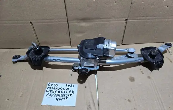 Mazda CX-30 Front wiper linkage and motor DFR56737X K6217
