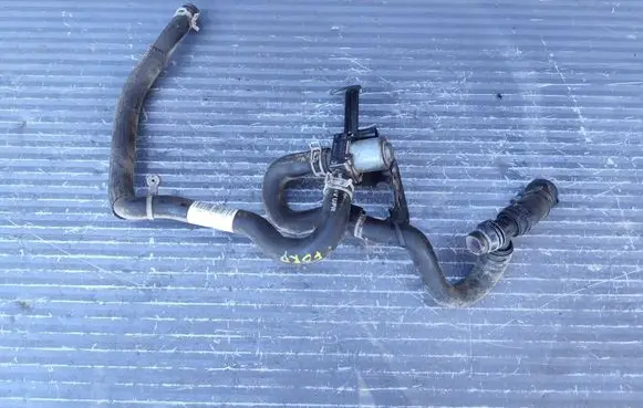 Ford Focus Water pump JX6118495BC JX617G071VD