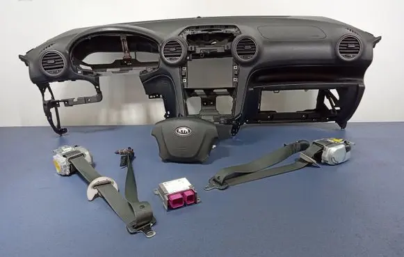 KIA Carens II Dashboard 97311-1D020