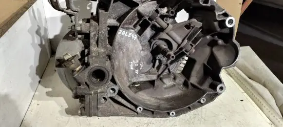 Peugeot 406 Manual 5 speed gearbox ES9J4 20LE47 XFZ