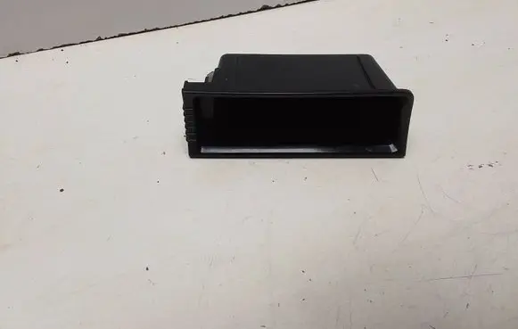 Volkswagen PASSAT B6 Car ashtray 318230100 3C0863077