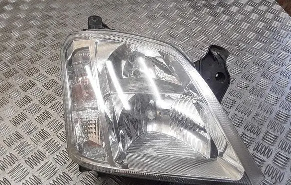 Opel Meriva A Headlight/headlamp 93175365