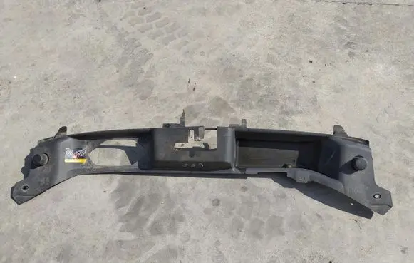 Volvo S60 Engine bonnet/hood lock trim molding 31217837