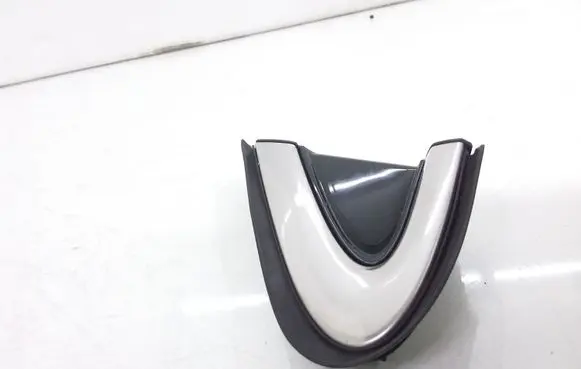 Fender end trim