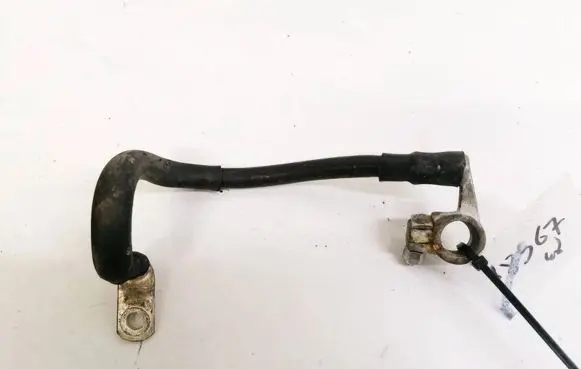 Skoda Octavia Mk2 (1Z) Positive cable (battery)