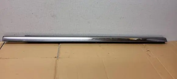 Jeep Grand Cherokee Other front door trim element