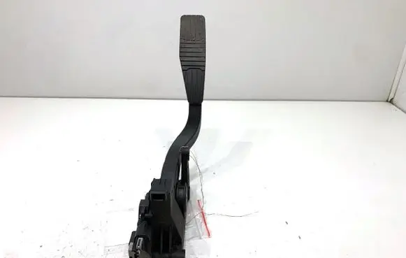 Opel Antara Accelerator throttle pedal 20905699