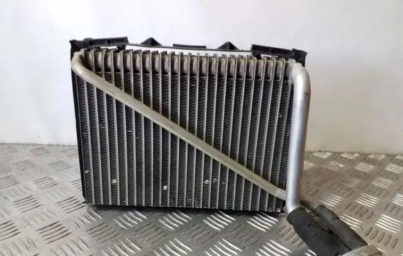 Air conditioning (A/C) radiator (interior)