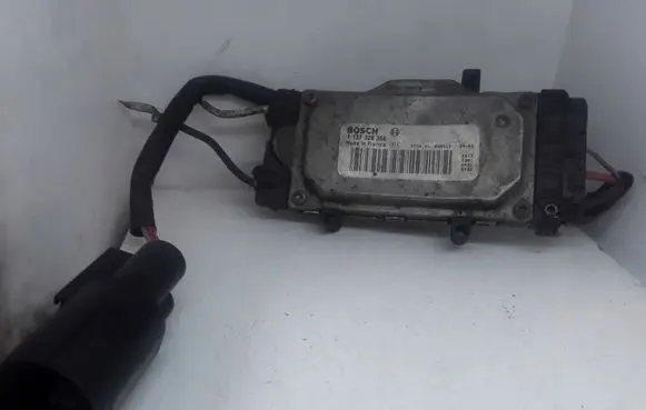 Ford Focus Coolant fan relay 1137328366