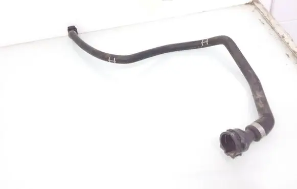 BMW 5 F10 F11 Engine coolant pipe/hose 8571803 17128571803