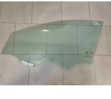 KIA Ceed Front door window glass four-door 43R00390