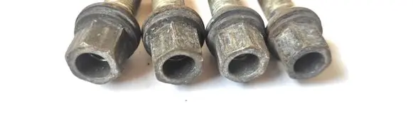 Nuts/bolts