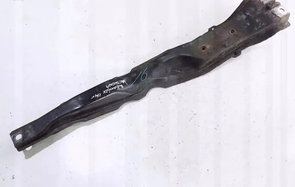Mitsubishi Outlander Engine mounting bracket