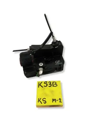 Opel Corsa C Front door lock 13154792