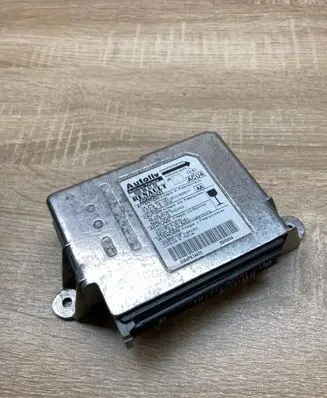 Renault Scenic I Airbag control unit/module 8200340431 603989700