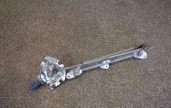 Mitsubishi Lancer Front wiper linkage and motor