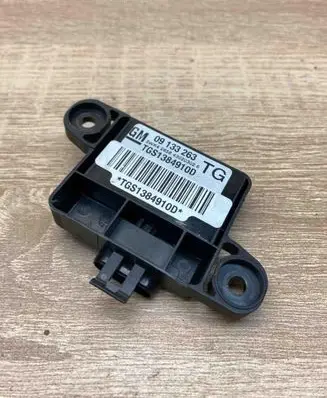 Opel Zafira A Airbag deployment crash/impact sensor 09133263 5WK42856