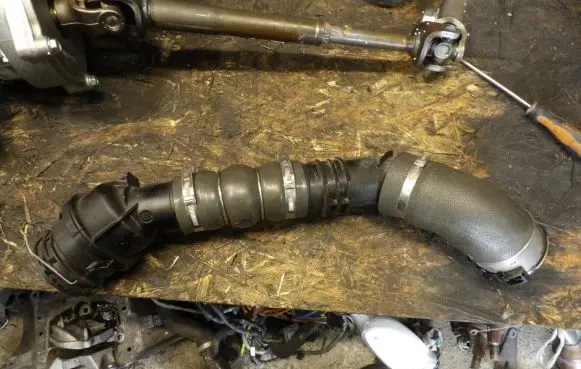 Mercedes-Benz Citan W415 Intercooler hose/pipe 144607512R