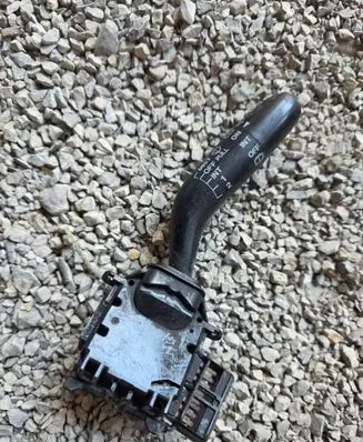 Mazda 323 F Wiper control stalk 17B122
