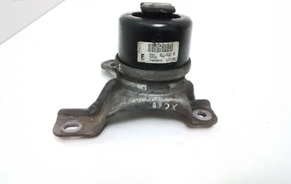 Volvo XC60 Engine mount bracket 6g926f012