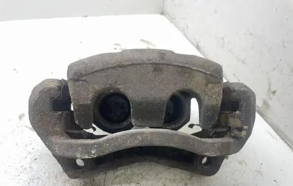 Renault Koleos I Front brake caliper