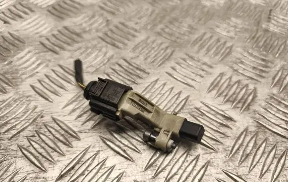 Volkswagen Caddy Crankshaft position sensor 03C906433A
