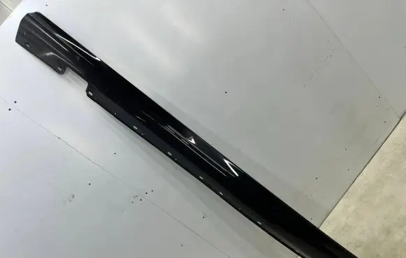 Mercedes-Benz E W211 Sill a2116980354