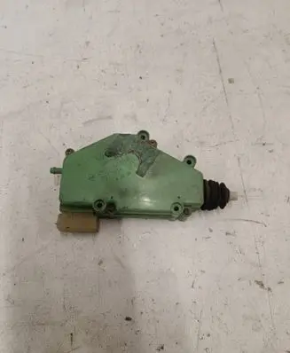 Volkswagen Transporter - Caravelle T4 Central locking motor 403681 1B0208 701959783