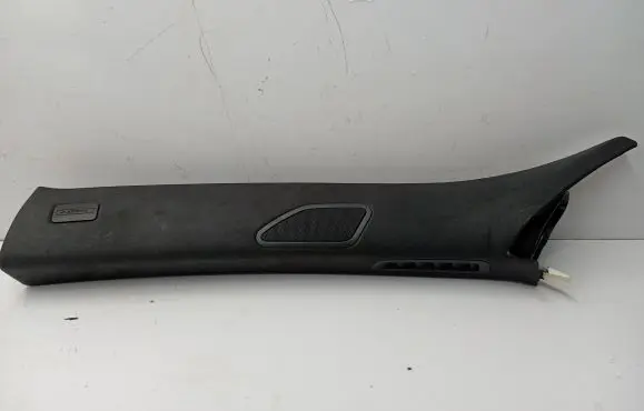Maserati Levante (A) pillar trim 6700485670
