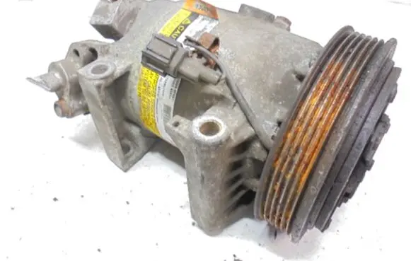 Nissan Primera Air conditioning (A/C) compressor (pump) 926009F501