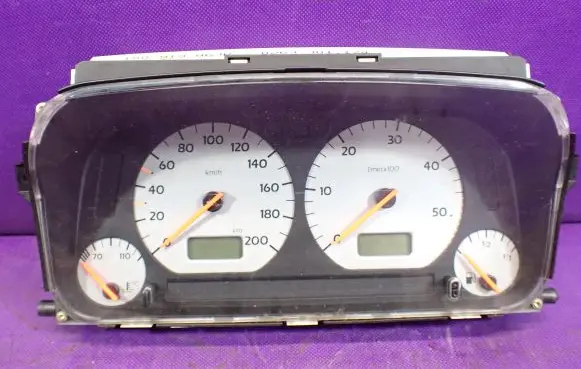 Volkswagen Golf IV Speedometer (instrument cluster) 1H0919863P
